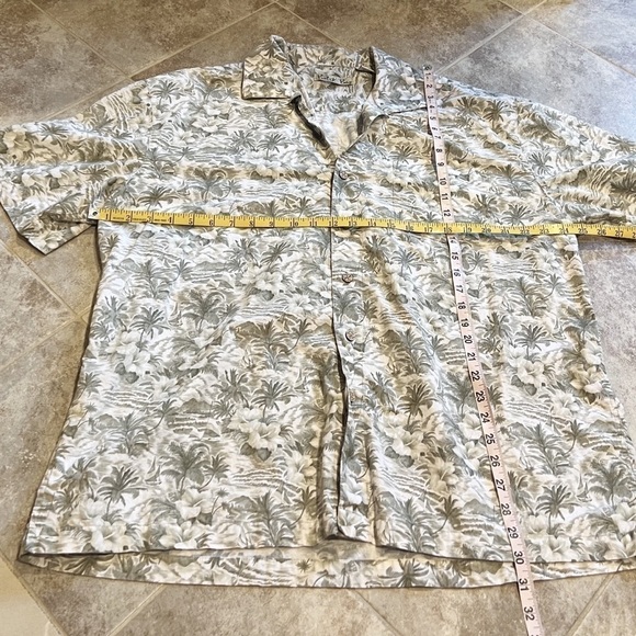 Batik Bay men’s palm tree floral short sleeve button down casual cotton top - Picture 3 of 8